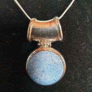 ✨ Elegant Vintage 925 Sterling Silver Round Denim Lapis Lazuli Pendant Necklace